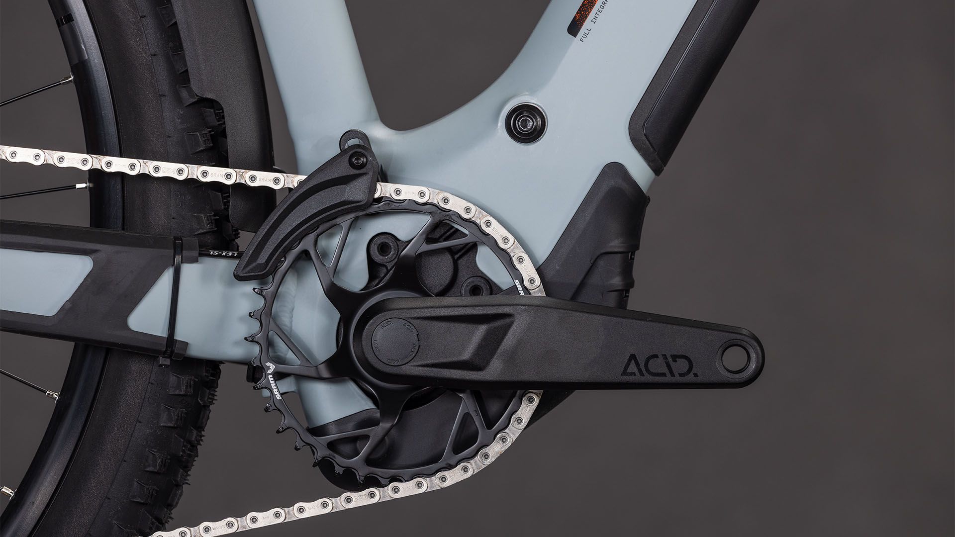 CUBE Reaction Hybrid SLX 800 FE Detail